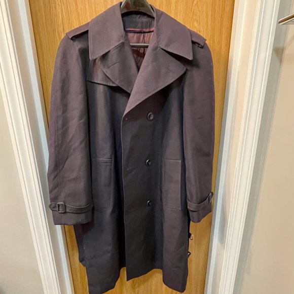 Men's Julliard Belted Trench Coat - 40R - 1980s Vintage - Picture 2 of 12